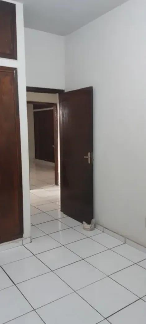 Comprar Casa / Padr&atilde;o em S&atilde;o Jos&eacute; do Rio Preto R$ 480.000,00 - Foto 3