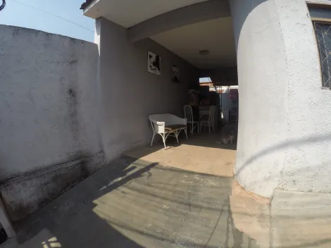 Comprar Casa / Padr&atilde;o em S&atilde;o Jos&eacute; do Rio Preto R$ 200.000,00 - Foto 3