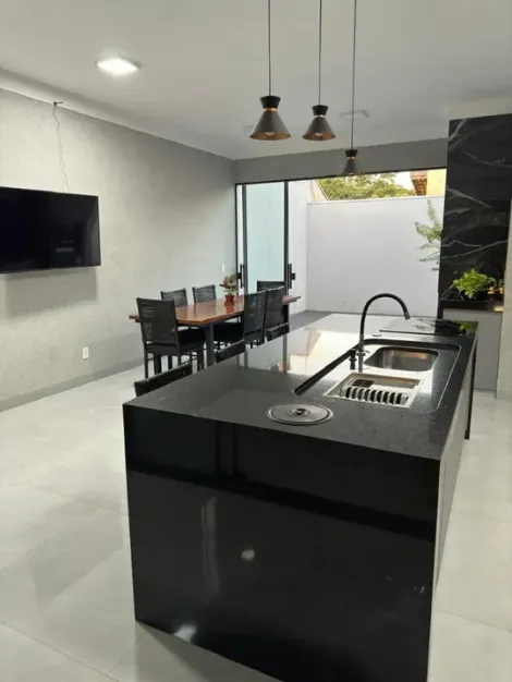 Comprar Casa / Padr&atilde;o em S&atilde;o Jos&eacute; do Rio Preto R$ 640.000,00 - Foto 3