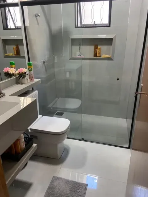 Comprar Casa / Padr&atilde;o em S&atilde;o Jos&eacute; do Rio Preto R$ 640.000,00 - Foto 13