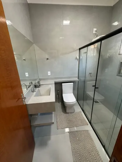 Comprar Casa / Padr&atilde;o em S&atilde;o Jos&eacute; do Rio Preto R$ 640.000,00 - Foto 14