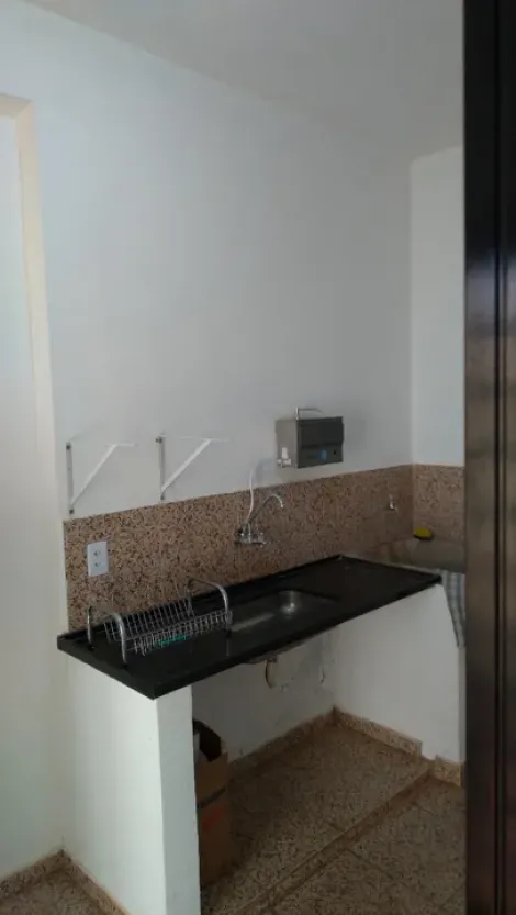 Alugar Comercial / Sal&atilde;o em S&atilde;o Jos&eacute; do Rio Preto R$ 6.500,00 - Foto 4