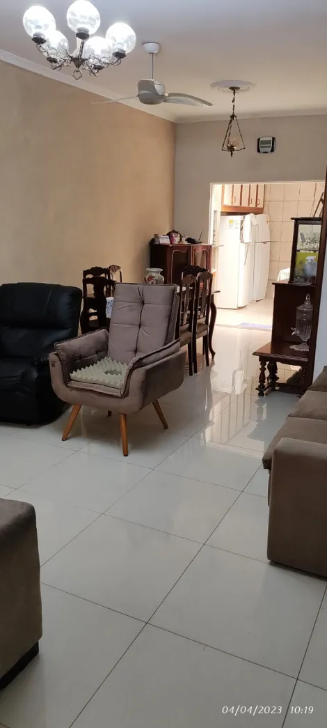 Alugar Casa / Padr&atilde;o em S&atilde;o Jos&eacute; do Rio Preto. apenas R$ 390.000,00