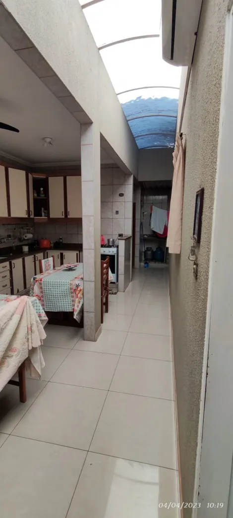 Comprar Casa / Padr&atilde;o em S&atilde;o Jos&eacute; do Rio Preto R$ 390.000,00 - Foto 4