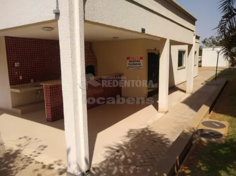 Alugar Apartamento / Padr&atilde;o em S&atilde;o Jos&eacute; do Rio Preto R$ 750,00 - Foto 13