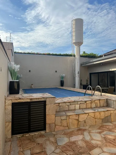 Casa / Padr&atilde;o em S&atilde;o Jos&eacute; do Rio Preto 