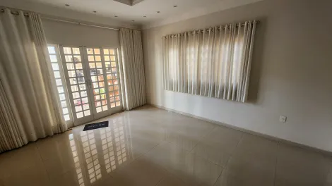 Alugar Casa / Padr&atilde;o em S&atilde;o Jos&eacute; do Rio Preto. apenas R$ 5.000,00