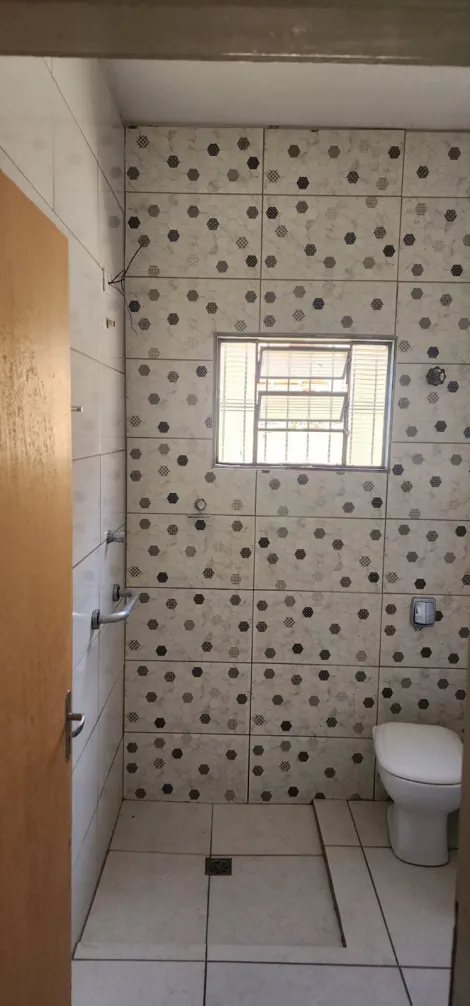 Alugar Casa / Padr&atilde;o em S&atilde;o Jos&eacute; do Rio Preto R$ 1.500,00 - Foto 11