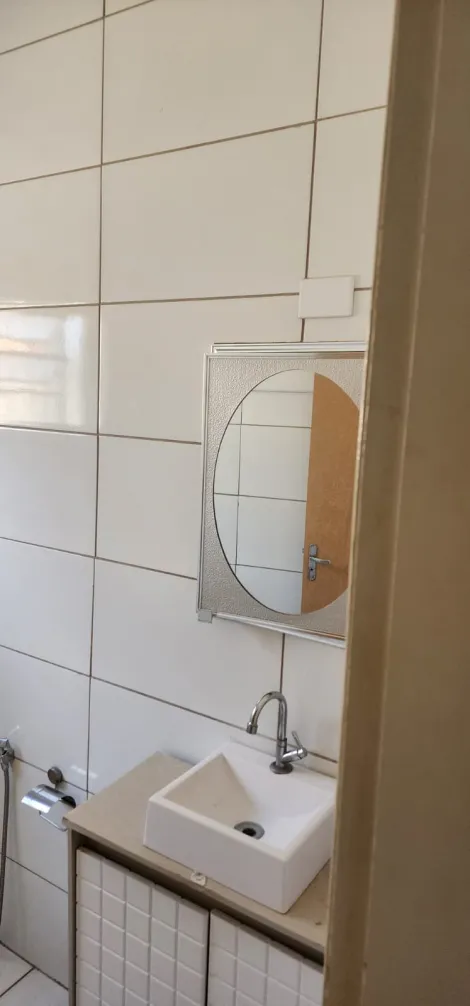 Alugar Casa / Padr&atilde;o em S&atilde;o Jos&eacute; do Rio Preto R$ 1.500,00 - Foto 12