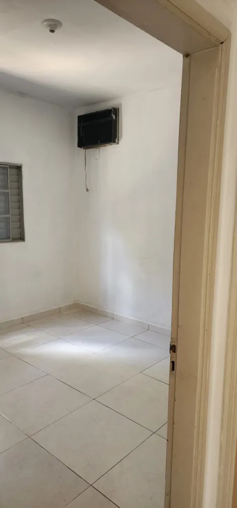 Alugar Casa / Padr&atilde;o em S&atilde;o Jos&eacute; do Rio Preto R$ 1.500,00 - Foto 18