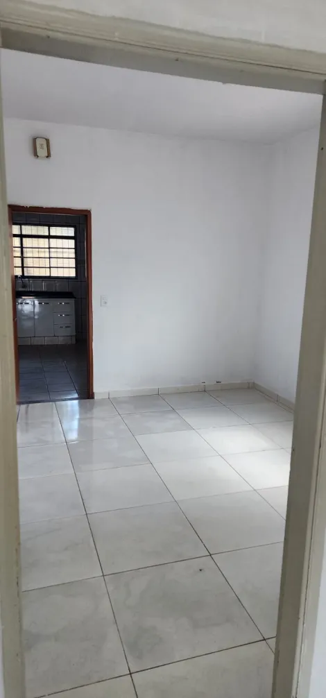 Alugar Casa / Padr&atilde;o em S&atilde;o Jos&eacute; do Rio Preto R$ 1.500,00 - Foto 19