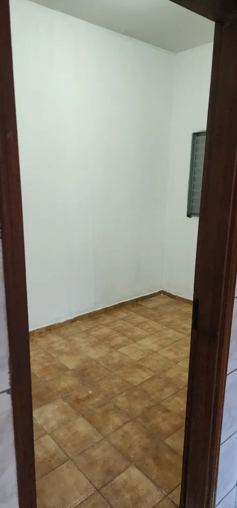 Alugar Casa / Padr&atilde;o em S&atilde;o Jos&eacute; do Rio Preto R$ 1.500,00 - Foto 28