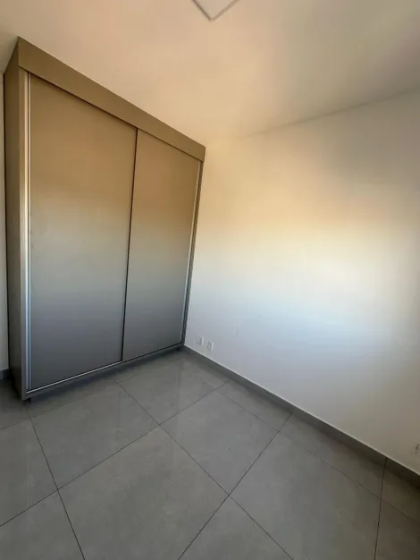 Alugar Apartamento / Padr&atilde;o em S&atilde;o Jos&eacute; do Rio Preto R$ 1.800,00 - Foto 7