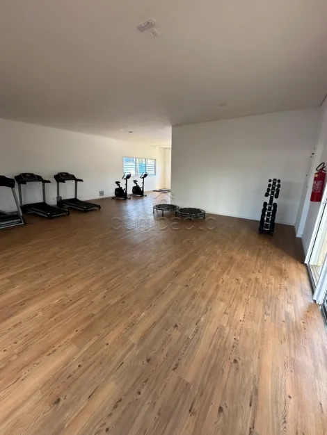 Alugar Apartamento / Padr&atilde;o em S&atilde;o Jos&eacute; do Rio Preto R$ 1.800,00 - Foto 9