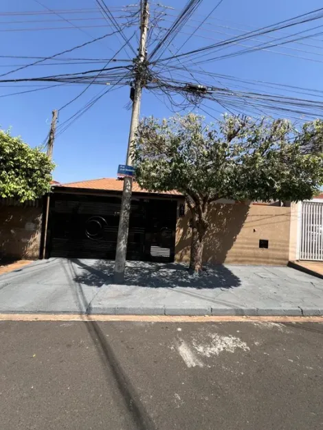 Alugar Casa / Padr&atilde;o em S&atilde;o Jos&eacute; do Rio Preto. apenas R$ 400.000,00