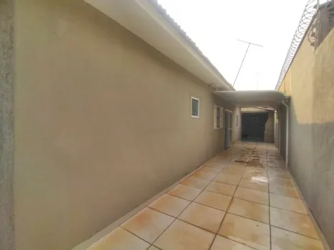 Alugar Casa / Padr&atilde;o em S&atilde;o Jos&eacute; do Rio Preto R$ 1.350,00 - Foto 14