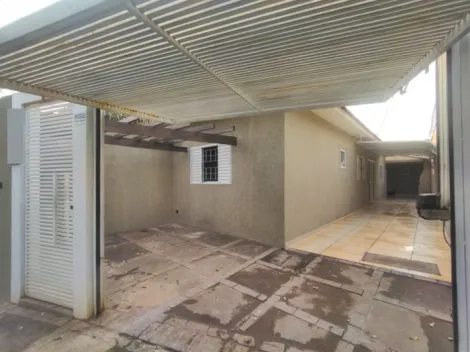 Alugar Casa / Padr&atilde;o em S&atilde;o Jos&eacute; do Rio Preto. apenas R$ 1.350,00