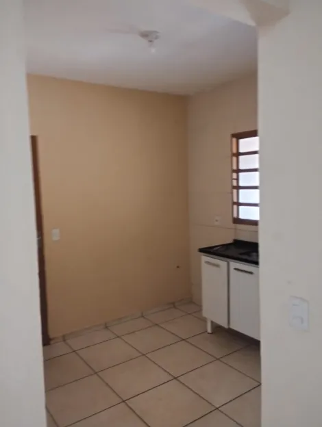 Comprar Casa / Padr&atilde;o em Guapia&ccedil;u R$ 280.000,00 - Foto 4