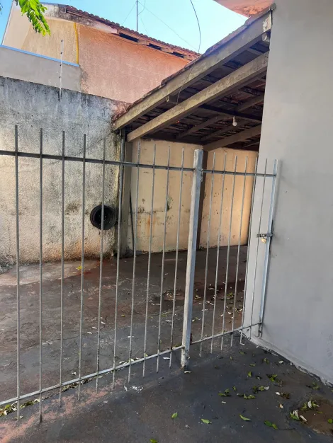 Alugar Casa / Padr&atilde;o em S&atilde;o Jos&eacute; do Rio Preto. apenas R$ 310.000,00