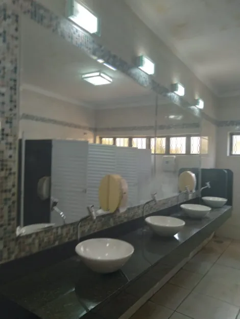 Alugar Comercial / Sal&atilde;o em S&atilde;o Jos&eacute; do Rio Preto R$ 25.000,00 - Foto 9