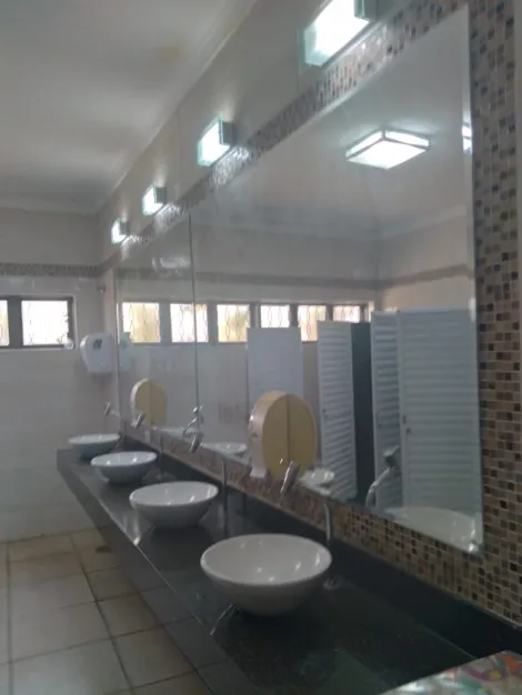 Alugar Comercial / Sal&atilde;o em S&atilde;o Jos&eacute; do Rio Preto R$ 25.000,00 - Foto 7