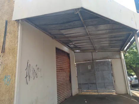 Alugar Casa / Padr&atilde;o em S&atilde;o Jos&eacute; do Rio Preto. apenas R$ 800.000,00