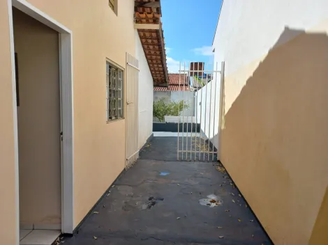 Comprar Casa / Padr&atilde;o em S&atilde;o Jos&eacute; do Rio Preto R$ 230.000,00 - Foto 3