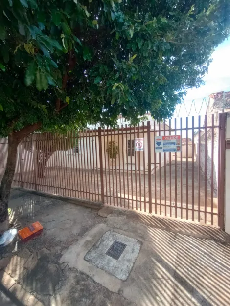 Comprar Casa / Padr&atilde;o em S&atilde;o Jos&eacute; do Rio Preto R$ 440.000,00 - Foto 18