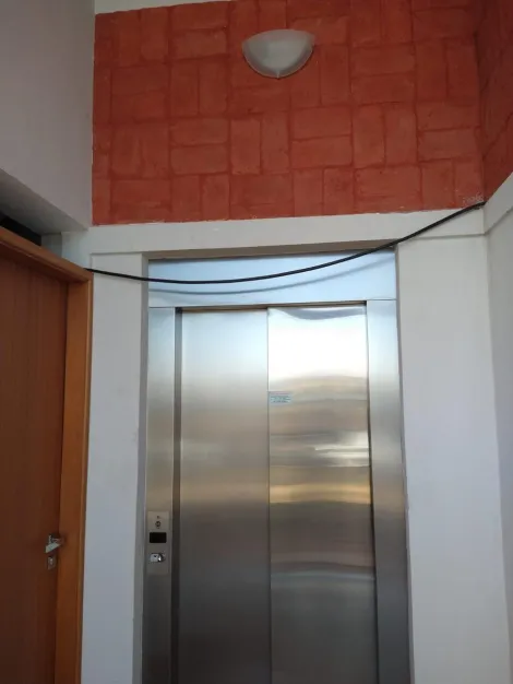 Comercial / Sala em S&atilde;o Jos&eacute; do Rio Preto 