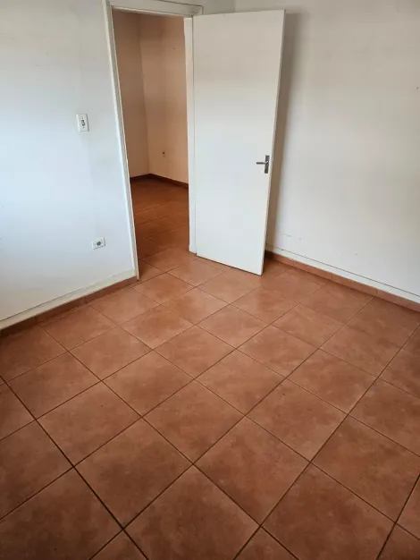 Alugar Casa / Padr&atilde;o em S&atilde;o Jos&eacute; do Rio Preto R$ 2.900,00 - Foto 10