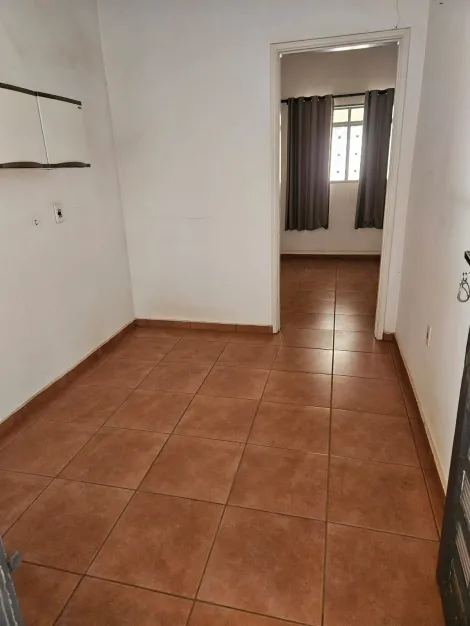Alugar Casa / Padr&atilde;o em S&atilde;o Jos&eacute; do Rio Preto R$ 2.900,00 - Foto 6