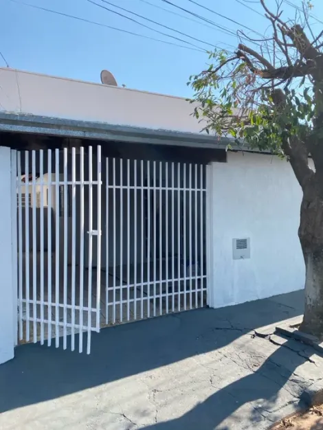 Alugar Casa / Padr&atilde;o em S&atilde;o Jos&eacute; do Rio Preto. apenas R$ 200.000,00