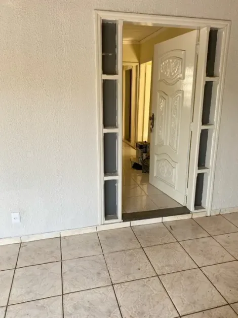 Comprar Casa / Padr&atilde;o em S&atilde;o Jos&eacute; do Rio Preto R$ 200.000,00 - Foto 6