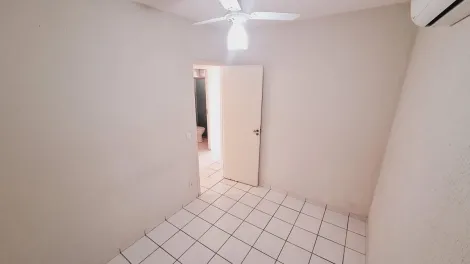 Alugar Casa / Condom&iacute;nio em S&atilde;o Jos&eacute; do Rio Preto R$ 1.200,00 - Foto 2