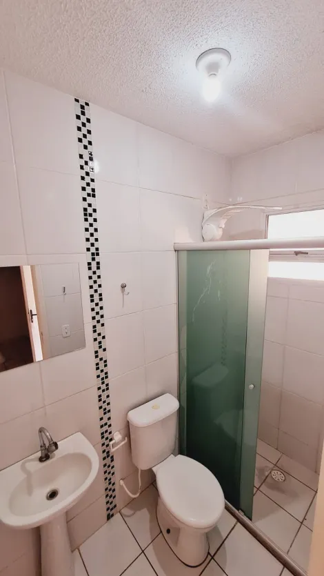 Alugar Casa / Condom&iacute;nio em S&atilde;o Jos&eacute; do Rio Preto R$ 1.200,00 - Foto 8