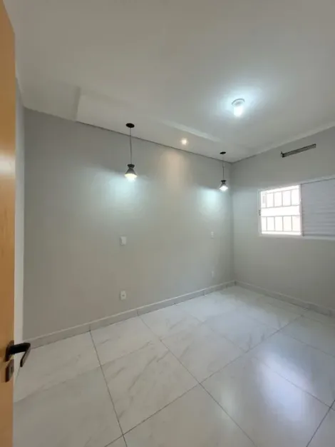 Comprar Casa / Padr&atilde;o em Mirassol R$ 400.000,00 - Foto 7
