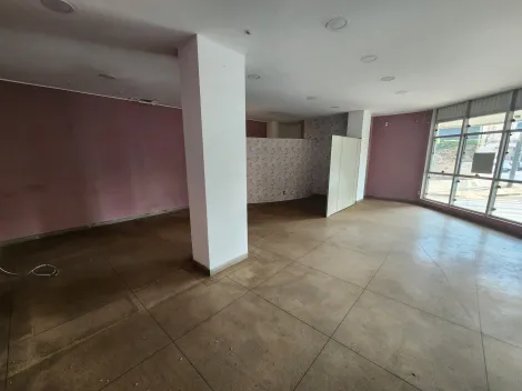 Alugar Comercial / Sal&atilde;o em S&atilde;o Jos&eacute; do Rio Preto. apenas R$ 2.000,00