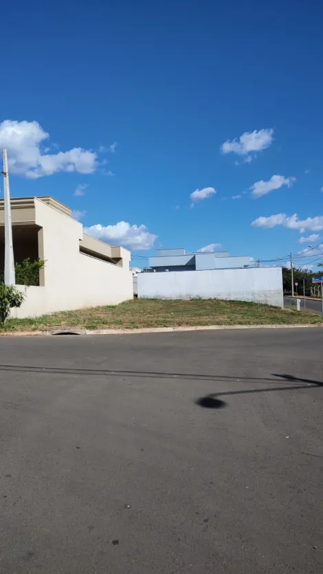 Alugar Terreno / Condom&iacute;nio em S&atilde;o Jos&eacute; do Rio Preto. apenas R$ 210.000,00