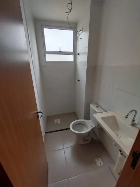 Alugar Apartamento / Padr&atilde;o em S&atilde;o Jos&eacute; do Rio Preto R$ 1.200,00 - Foto 5
