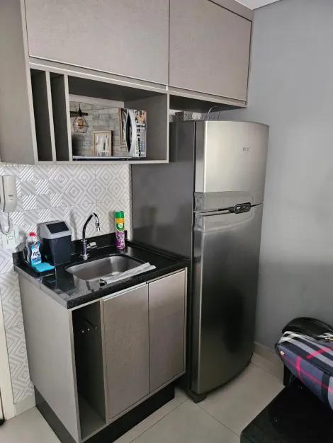 Alugar Apartamento / Padr&atilde;o em S&atilde;o Jos&eacute; do Rio Preto R$ 2.200,00 - Foto 2