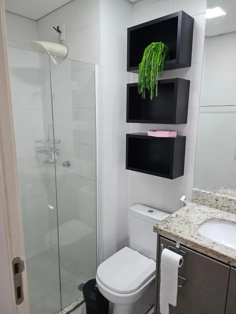 Alugar Apartamento / Padr&atilde;o em S&atilde;o Jos&eacute; do Rio Preto R$ 2.200,00 - Foto 8