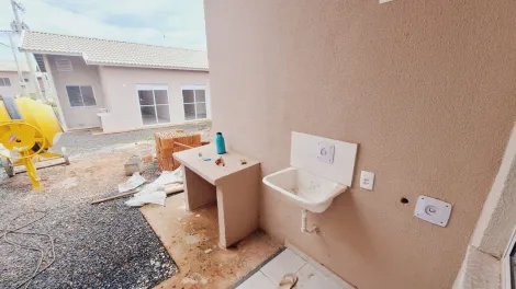 Alugar Casa / Condom&iacute;nio em Bady Bassitt R$ 950,00 - Foto 14