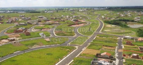 Comprar Terreno / Padr&atilde;o em Mirassol R$ 95.000,00 - Foto 3