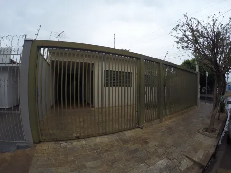 Alugar Casa / Padr&atilde;o em S&atilde;o Jos&eacute; do Rio Preto. apenas R$ 2.100,00