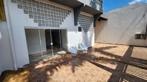 Alugar Casa / Sobrado em S&atilde;o Jos&eacute; do Rio Preto R$ 8.500,00 - Foto 47