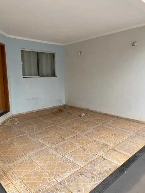 Comprar Casa / Padr&atilde;o em Votuporanga R$ 270.000,00 - Foto 4