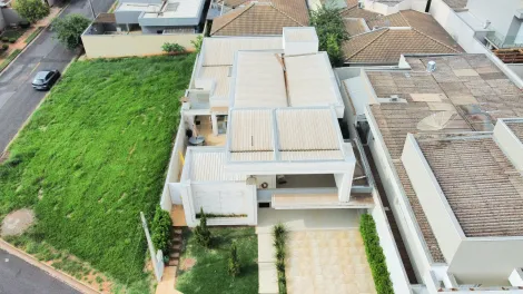 Casa / Condom&iacute;nio em S&atilde;o Jos&eacute; do Rio Preto 