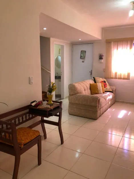 Alugar Casa / Condom&iacute;nio em S&atilde;o Jos&eacute; do Rio Preto. apenas R$ 450.000,00