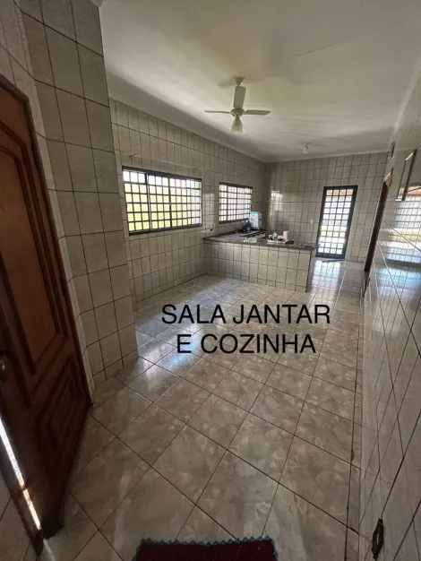 Alugar Casa / Padr&atilde;o em Cedral. apenas R$ 410.000,00