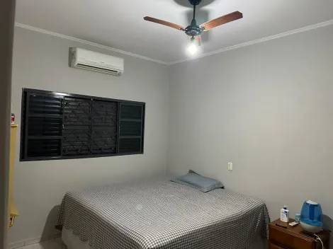 Comprar Casa / Padr&atilde;o em S&atilde;o Jos&eacute; do Rio Preto R$ 470.000,00 - Foto 13